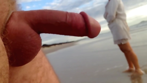 Public erection CFNM beach encounter between lady and male exhibitionist